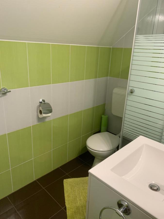 Kata vendégház Bük Esterno foto