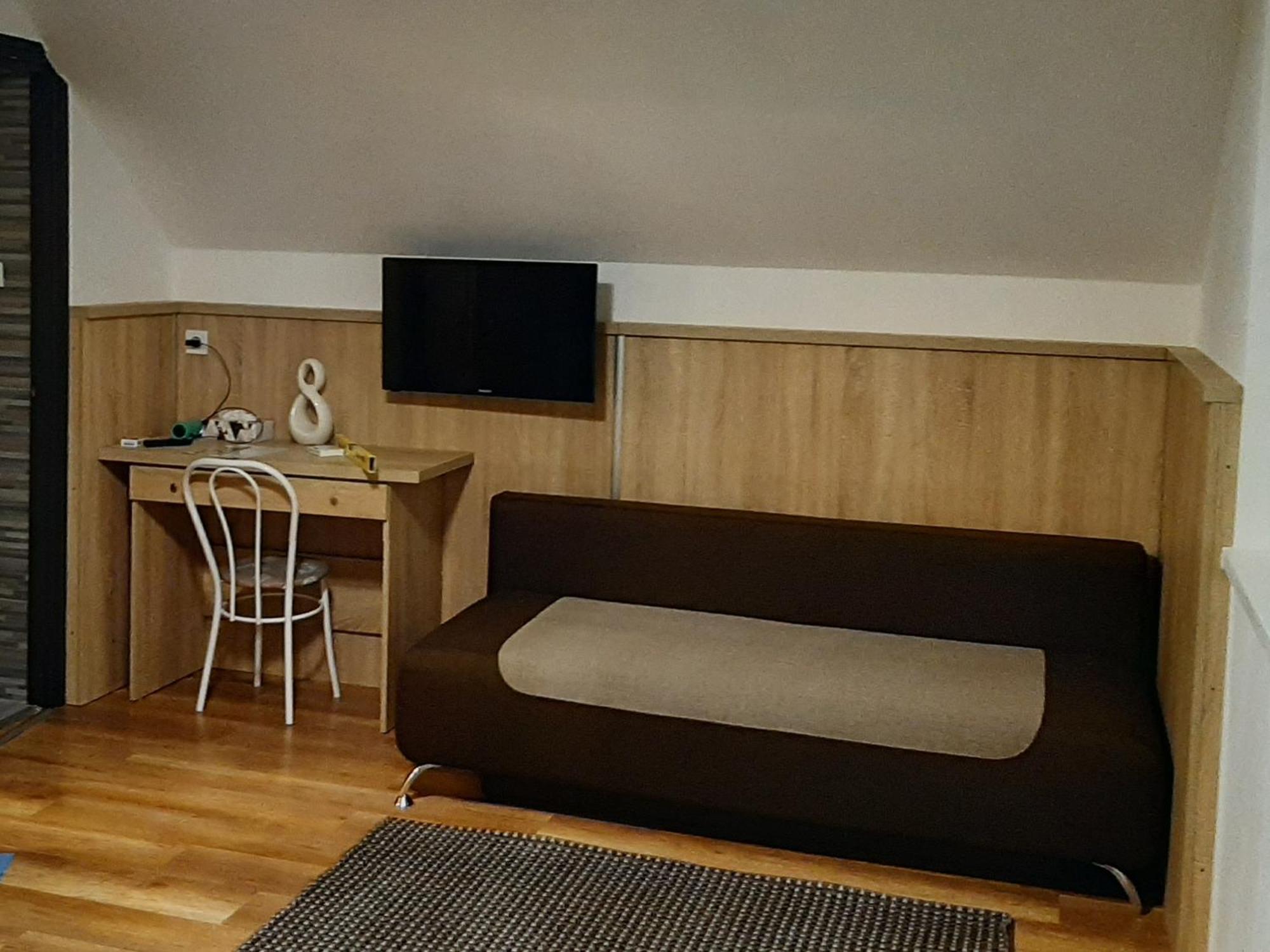 Kata vendégház Bük Camera foto